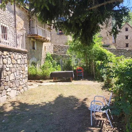 Antigua Casa Chato - Tucasaenlospirineos 度假居 *